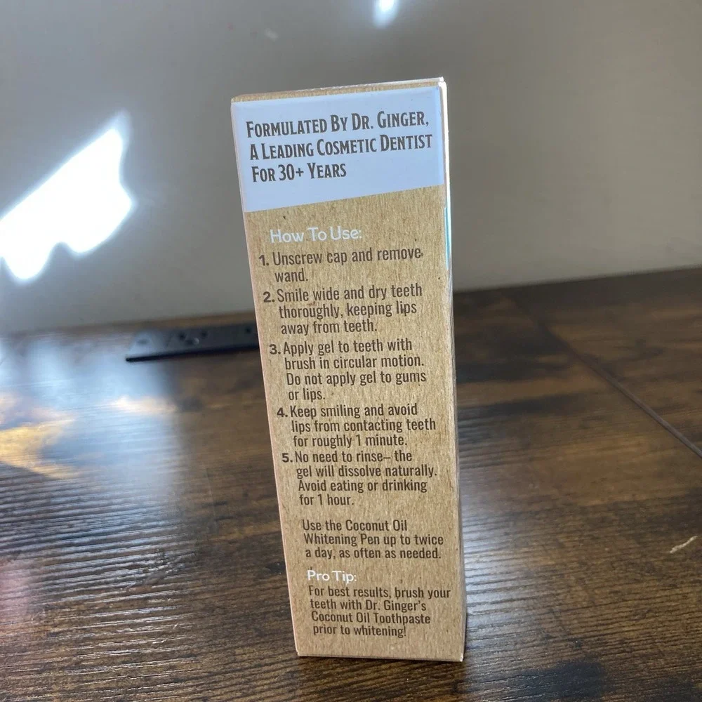 Dr. Ginger's Coconut Oil‎ Tooth Whitening Pen